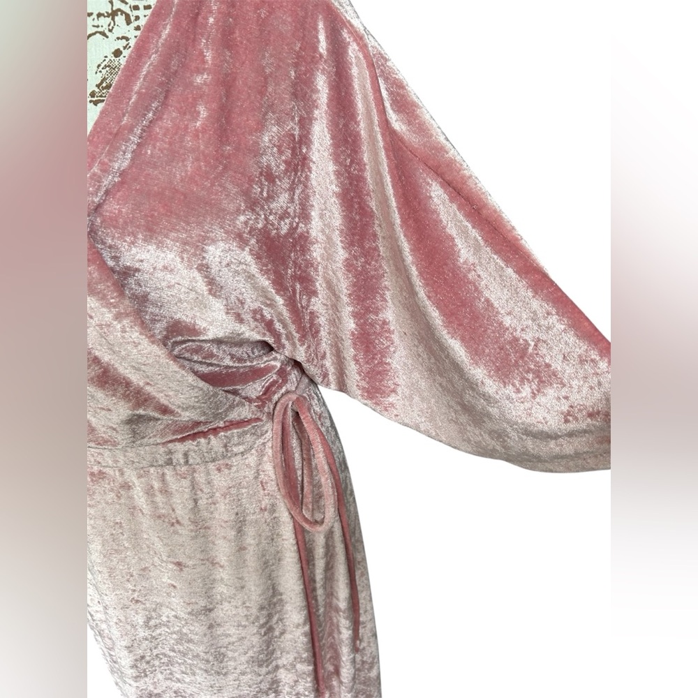 Niki-Lu 80s Vintage Women’s Crushed Pink Velvet Wrap-Around Robe Size Small - Picture 3 of 11